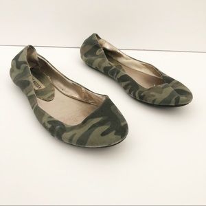Camo ballet flats Clearance